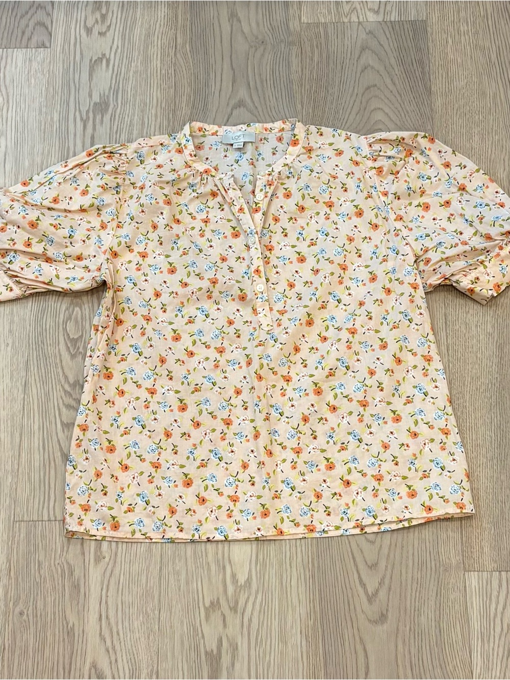 LOFT Peach Floral Popover Blouse with Puff Sleeves